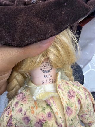 Muñeca Porcelana The Classique