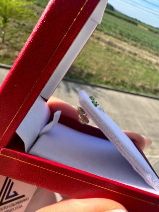 Pendientes Oro 18k Esmeralda Colombiana
