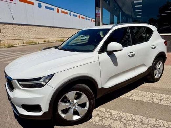 Volvo XC40 1.5 T2 Momentum Auto - foto 1