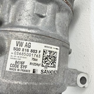 Compresor aire acondicionado Skoda Octavia 1.0 TSI 5Q0816803F