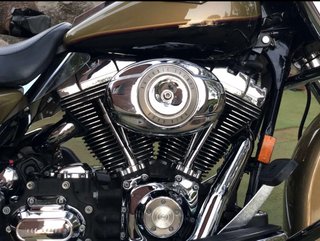 Harley Davidson Road King FLHRC