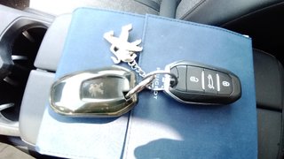 Peugeot 5008 PureTech 130 S&S Allure EAT8 96 kW (130 CV)