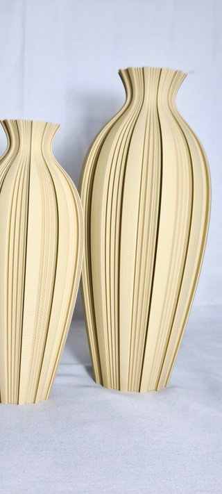 Jarrón KOVA Diseño Moderno Negro