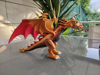 Figura Dragón Naranja y Rojo