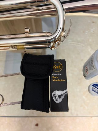 Trompeta Yamaha Plateada con Estuche