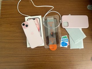 iPhone 15 Rosa 128 GB - Batería 100%