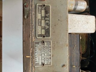 Radio UICA Vintage Per restaurar o per peces