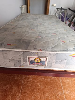 Somier y colchón poco uso