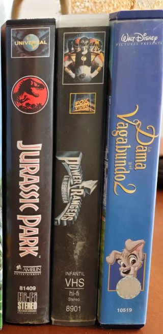 Lote 12 VHS. 10 son VHS Disney Clásicos Original