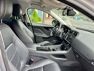 Jaguar F-Pace 2.0L i4D AWD Automatico Prestige