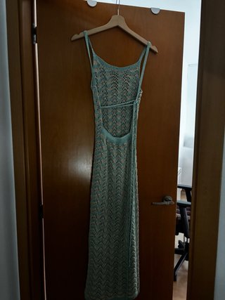 Vestido largo calado de punto turquesa y dorado