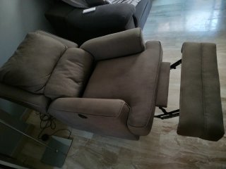 Sillón reclinable eléctrico beige