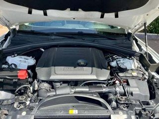 Jaguar F-Pace 2.0L i4D AWD Automatico Prestige