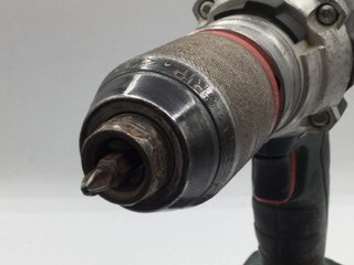 E646384-0 TALADRO A BATERIA METABO D72622