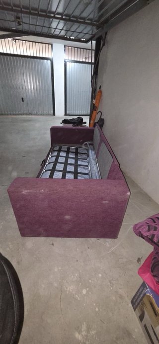 Sofá Cama Italiano Morado y Negro con Colchón