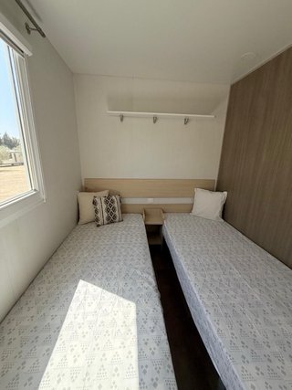 Preciosa casa movil 9x4 m 3 hab marca Louisiane