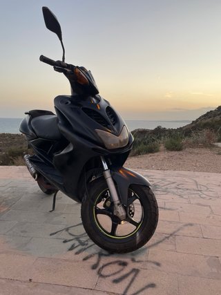 Yamaha Aerox 49cc