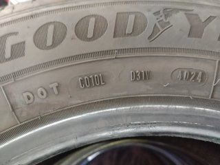 2 Ruedas Goodyear 215/65/16C