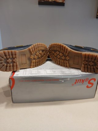 Nauticos de piel azul  número 34