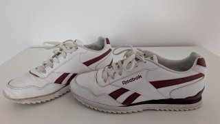 Zapatillas Reebok Blancas y Rojas