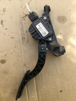 Pedal Acelerador Electrónico Hyundai i30 / Kia Cee