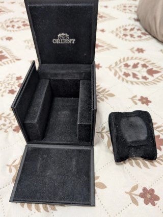 Caja de reloj Orient