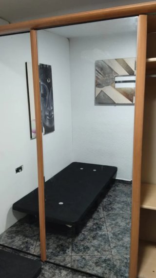 Habitación en Santa Coloma para Hombre (Gastos Inc