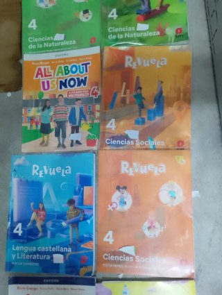 Libros 4 PRIMARIA REVUELA y OXFORD P. Asturias