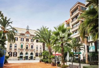 Local comercial en venta en Mas Baell - Can Carbó - El Molí en Lloret de Mar