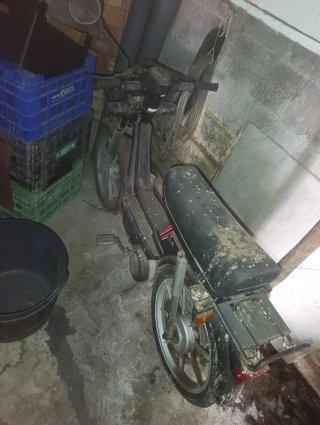 Motosin papeles ni matrícula