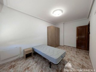 Piso en alquiler en Centro Ciudad en Linares