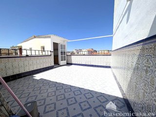 Piso en alquiler en Centro Ciudad en Linares