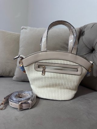 Bolso de paja beige y multicolor
