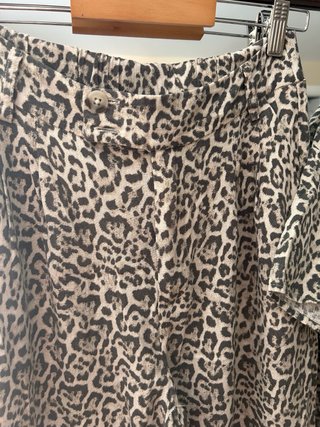 Conjunto estampado leopardo Stradivarius