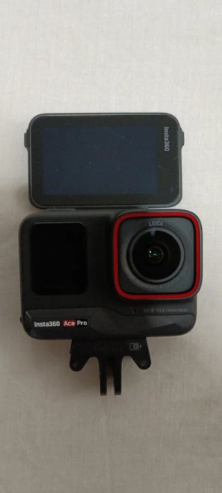 Insta360 Ace Pro Cámara Negra
