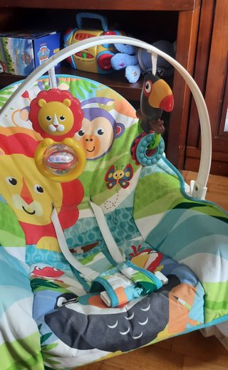 Silla mecedora bebé Fisher-Price con almohada