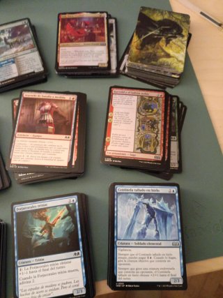 Casi 1kg Cartas Magic: Tierras Salvajes Eldr