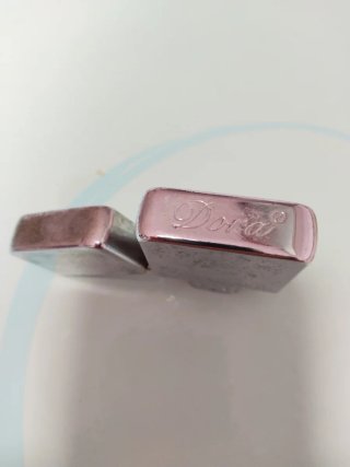 Lotto di 2 accendini tipo Zippo