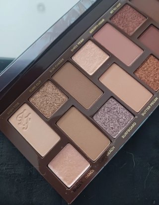 Paleta Born This Way Sunset Stripped de Too Faced