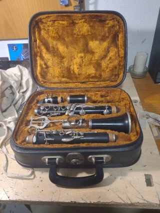 Clarinete Amati