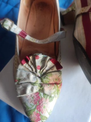 Traje Fallera Huertana Beige/Rojo