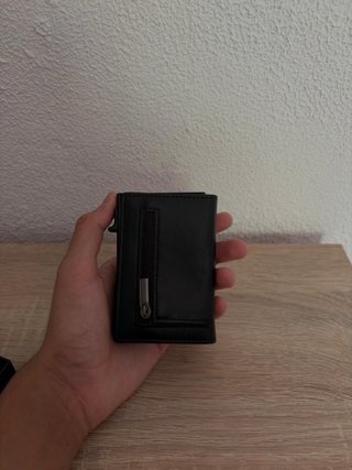 Cartera TENBST Cuero Negra Nueva