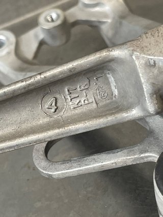 Reposapiés Trasero CBR600F 2007