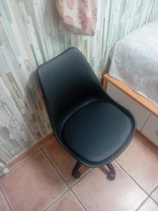 Silla de escritorio negra
