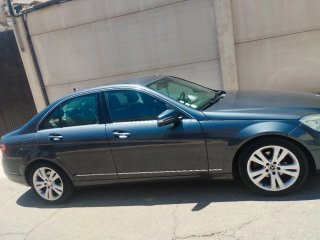 Mercedes-Benz Clase C 2010