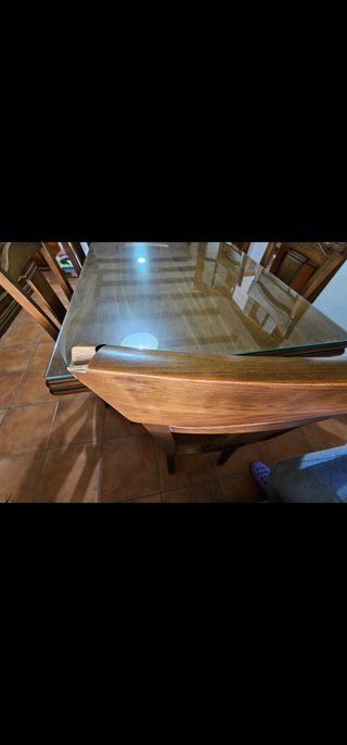 Mesa comedor madera y cristal + 6 sillas.