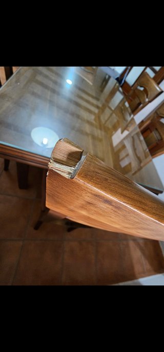 Mesa comedor madera y cristal + 6 sillas.