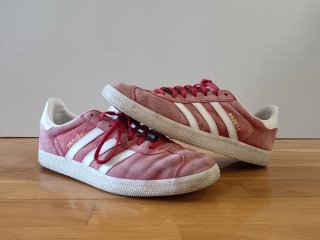 Adidas Gazelle rojas T. 45-46
