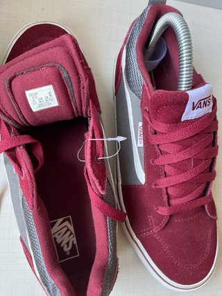 Zapatillas Vans Rojo y Gris talla 38