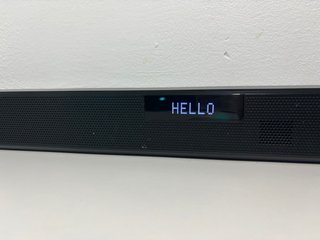 Barra de Sonido LG SN4R y altavoz grande